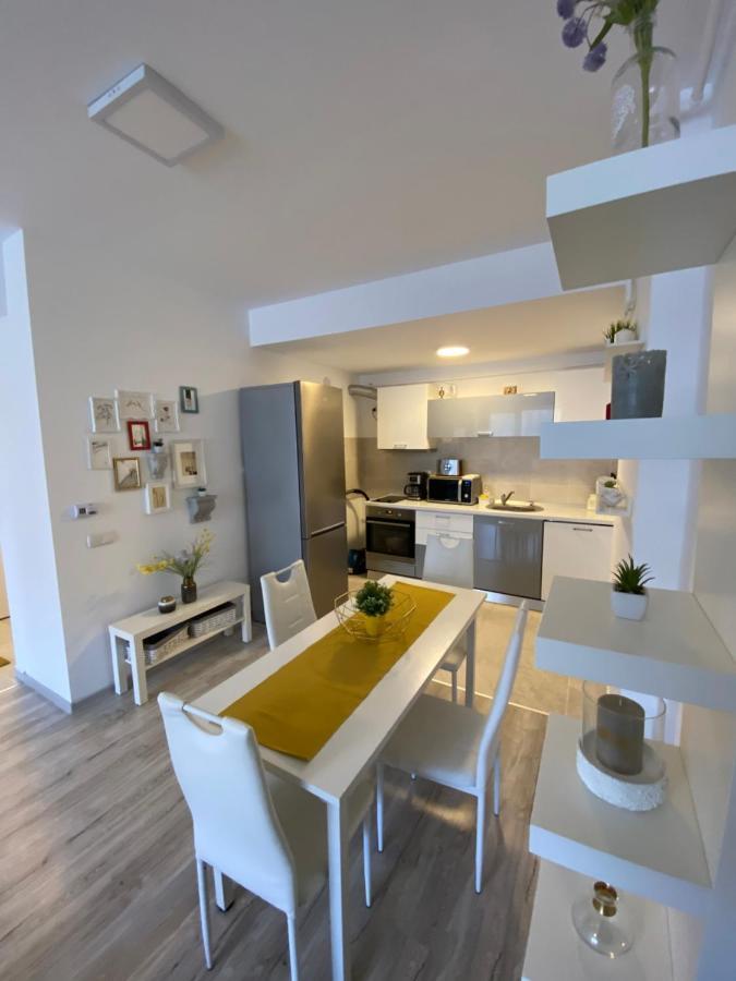 Harmony Apartment Sinaia Bagian luar foto
